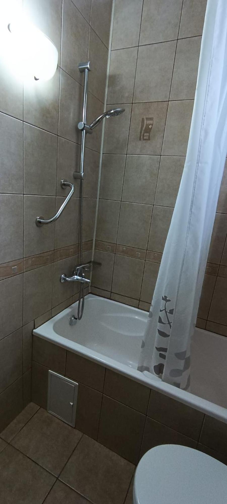 Fun House - Spacious Apartment Near Old Town Брашов Экстерьер фото